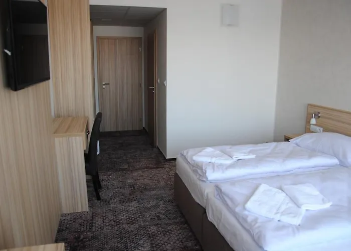 Labe Hotel 3*